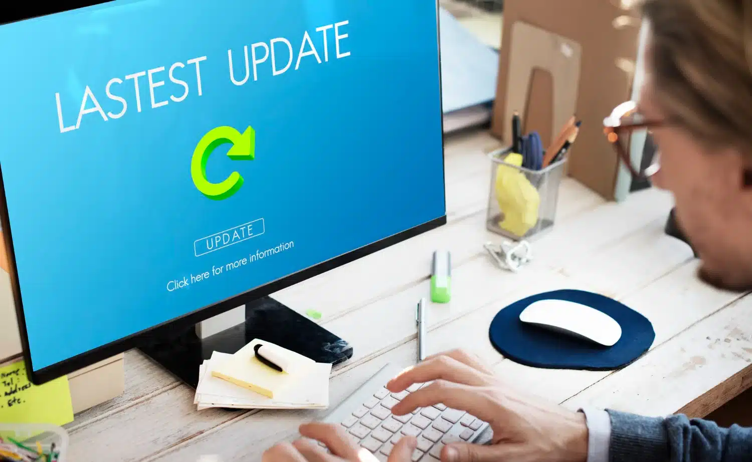 update Custom Coding 🆚 WordPress: Which One Should You Choose in 2025?